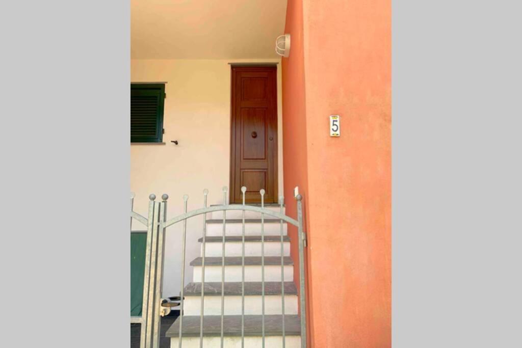Casa San Rocco Lägenhet Levanto Exteriör bild